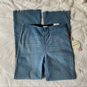 Women's High-Rise Flare Denim Pants - Knox Rose